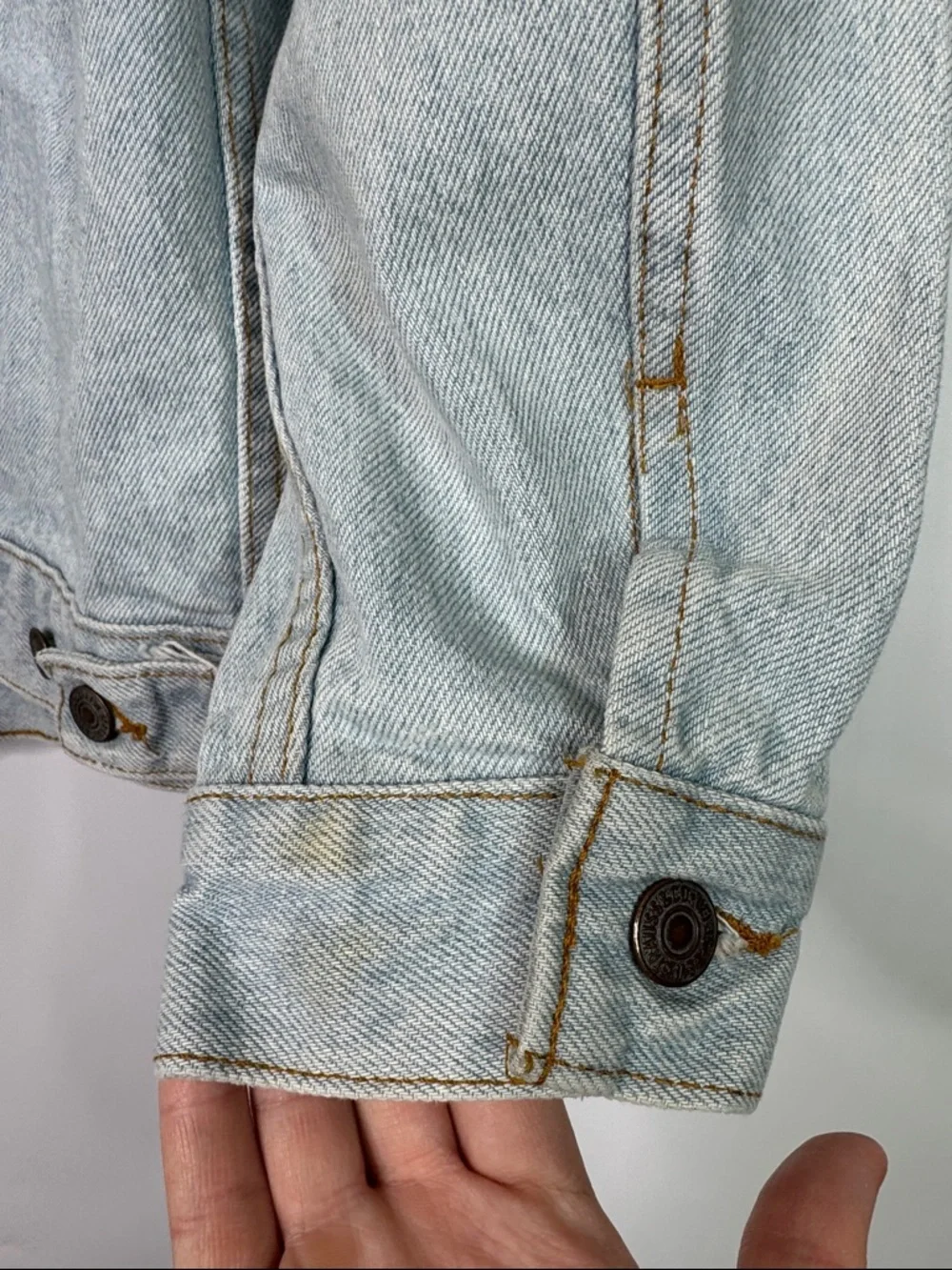 Vintage Levi's Denim Trucker Jacket 57508-0212 Size XL